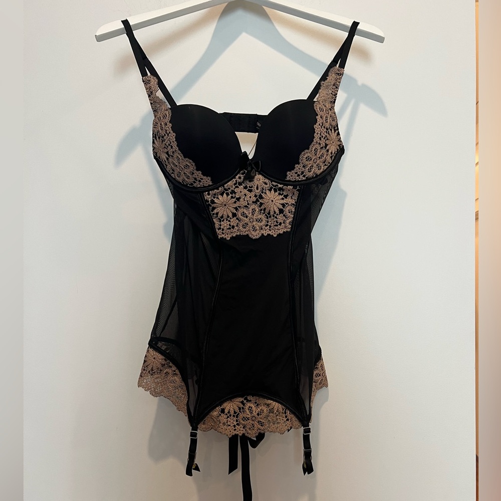 Elegant Black and Tan Lace lingerie